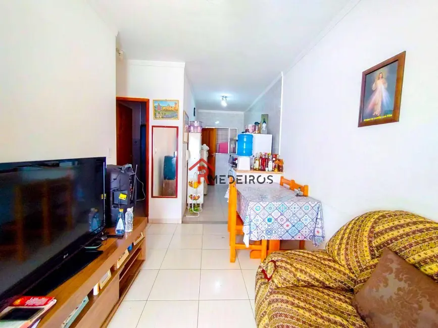 Foto 2 de Casa com 2 quartos à venda, 85m2 em Vila Sônia, Praia Grande - SP
