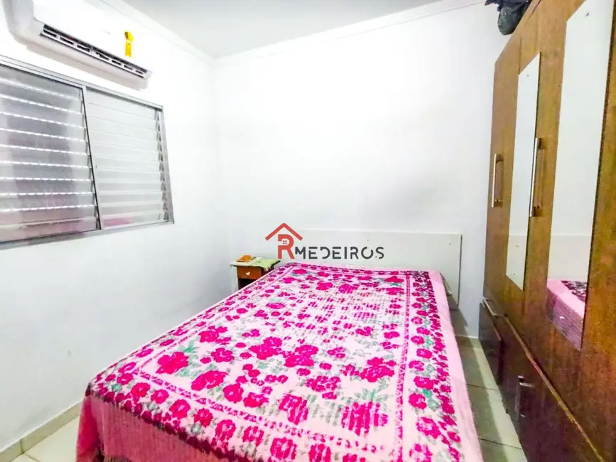 Foto 6 de Casa com 2 quartos à venda, 85m2 em Vila Sônia, Praia Grande - SP