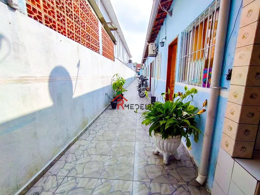 Foto 1 de Casa com 2 quartos à venda, 85m2 em Vila Sônia, Praia Grande - SP