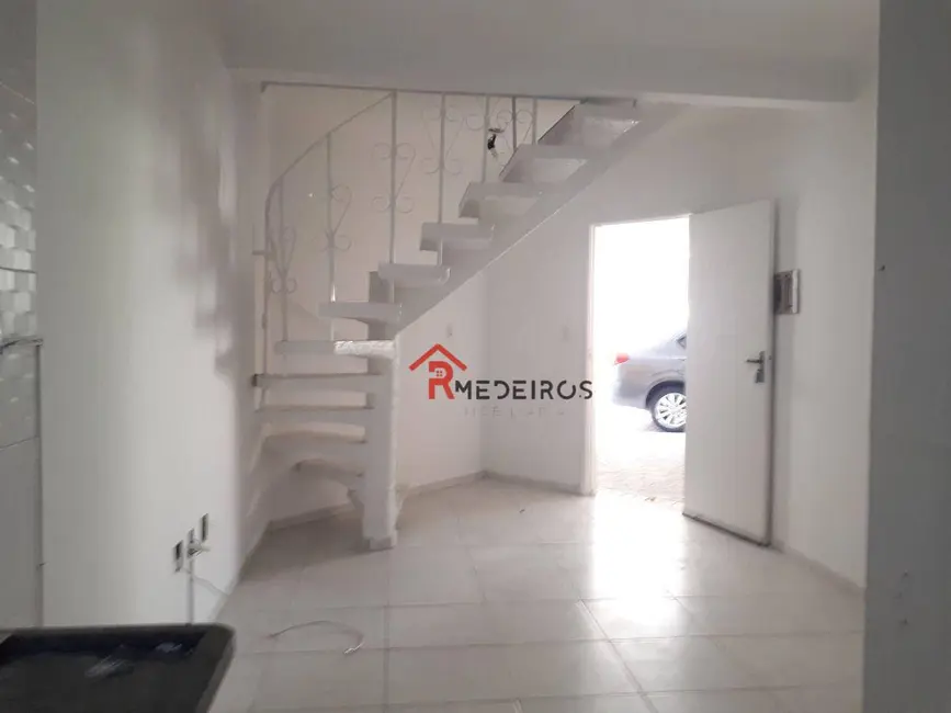 Foto 3 de Casa com 2 quartos à venda, 85m2 em Canto do Forte, Praia Grande - SP