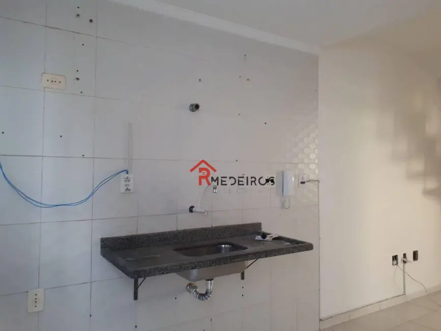 Foto 6 de Casa com 2 quartos à venda, 85m2 em Canto do Forte, Praia Grande - SP