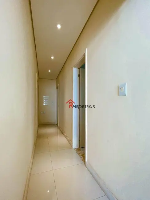 Foto 6 de Casa com 3 quartos à venda, 380m2 em Canto do Forte, Praia Grande - SP