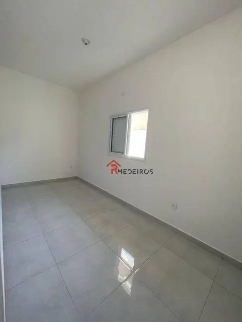 Foto 4 de Casa de Condomínio com 2 quartos à venda, 70m2 em Japuí, Sao Vicente - SP