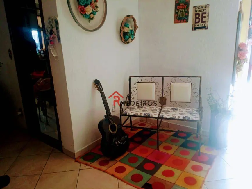 Foto 8 de Cobertura com 4 quartos à venda, 370m2 em Tupi, Praia Grande - SP