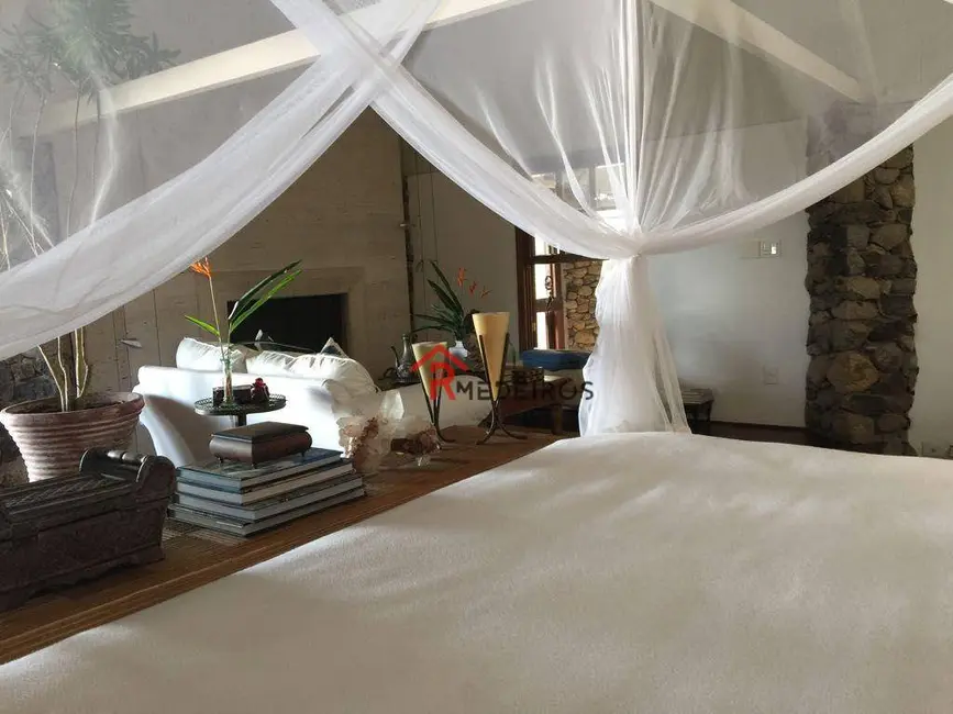 Foto 9 de Casa com 6 quartos à venda, 1700m2 em Ilhabela - SP