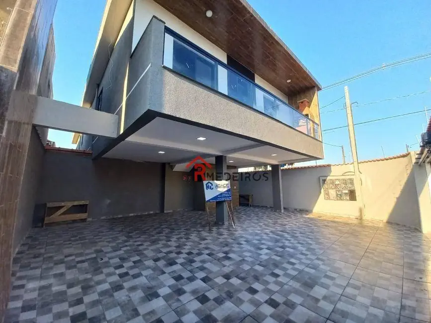 Foto 1 de Casa de Condomínio com 2 quartos à venda, 71m2 em Maracanã, Praia Grande - SP