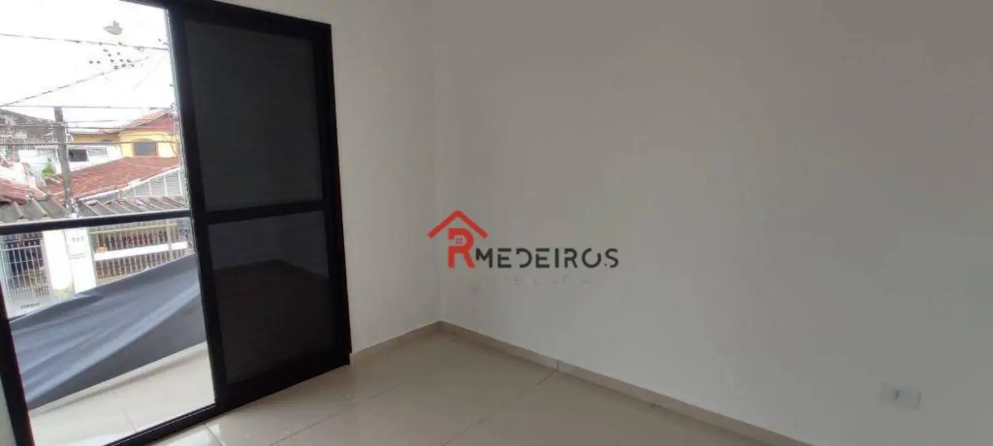 Foto 6 de Casa de Condomínio com 2 quartos à venda, 71m2 em Maracanã, Praia Grande - SP
