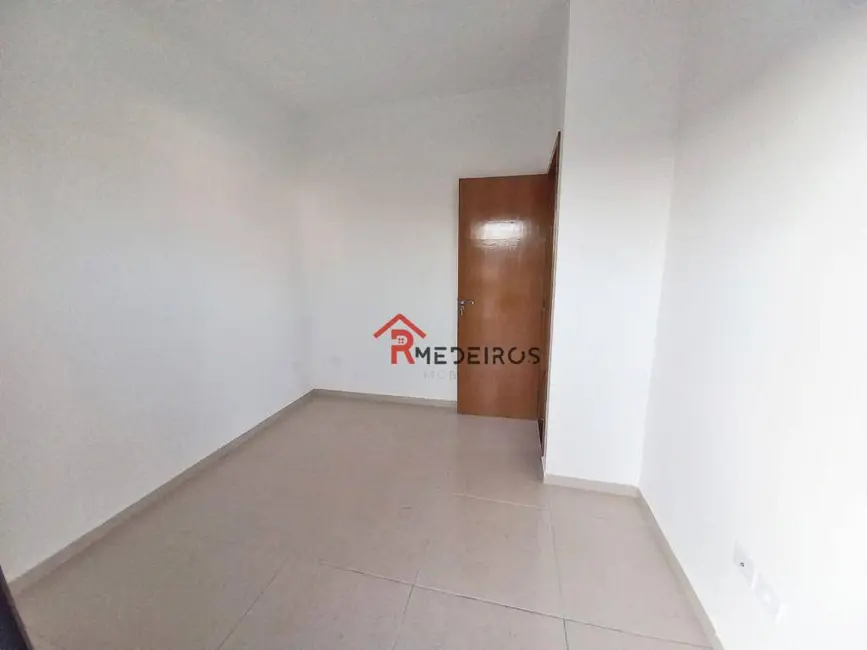 Foto 9 de Casa de Condomínio com 2 quartos à venda, 71m2 em Maracanã, Praia Grande - SP