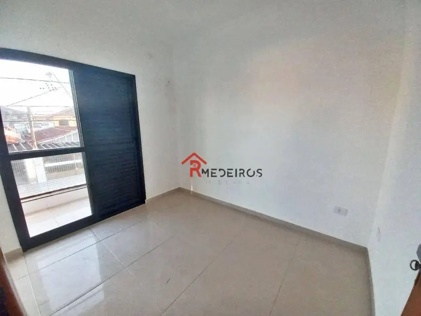 Foto 8 de Casa de Condomínio com 2 quartos à venda, 71m2 em Maracanã, Praia Grande - SP