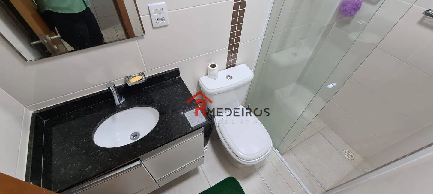 Apartamento com 2 quartos para alugar, 94m2 em Aviação, Praia Grande - SP - imagem 9 Foto 9 de Apartamento com 2 quartos para alugar, 94m2 em Aviação, Praia Grande - SP