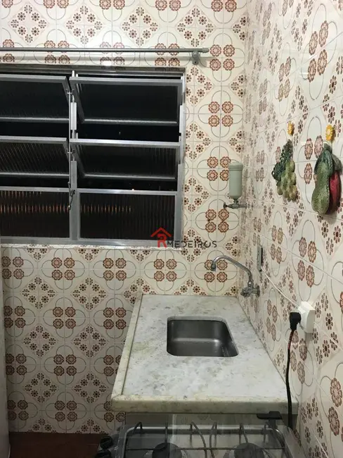 Apartamento com 1 quarto à venda, 69m2 em Aviação, Praia Grande - SP - imagem 4 Foto 4 de Apartamento com 1 quarto à venda, 69m2 em Aviação, Praia Grande - SP