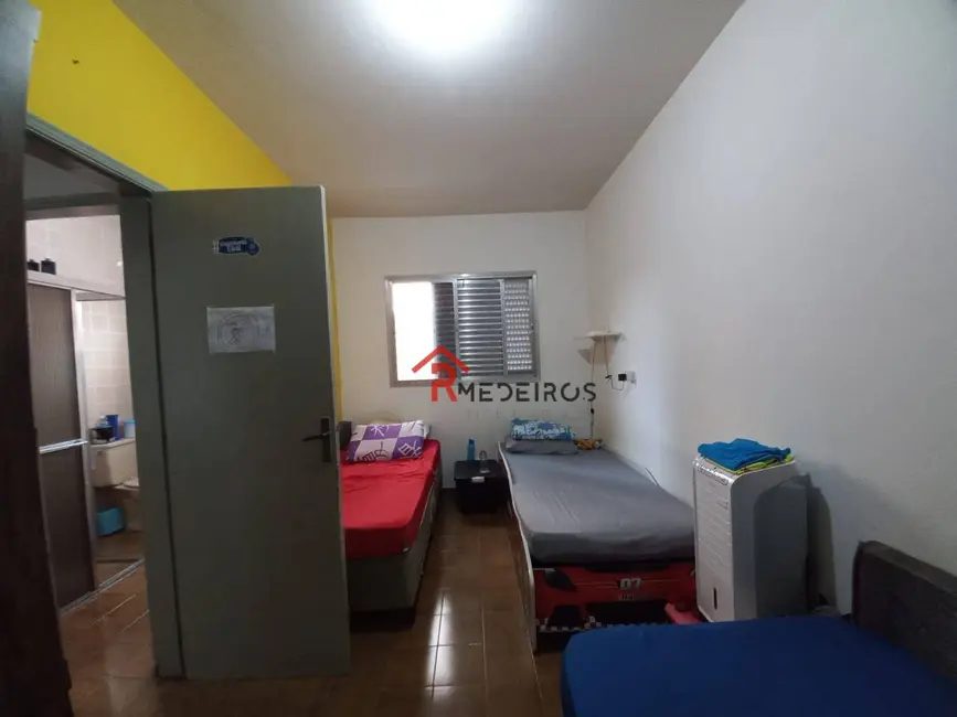 Foto 9 de Apartamento com 2 quartos à venda, 90m2 em Caiçara, Praia Grande - SP