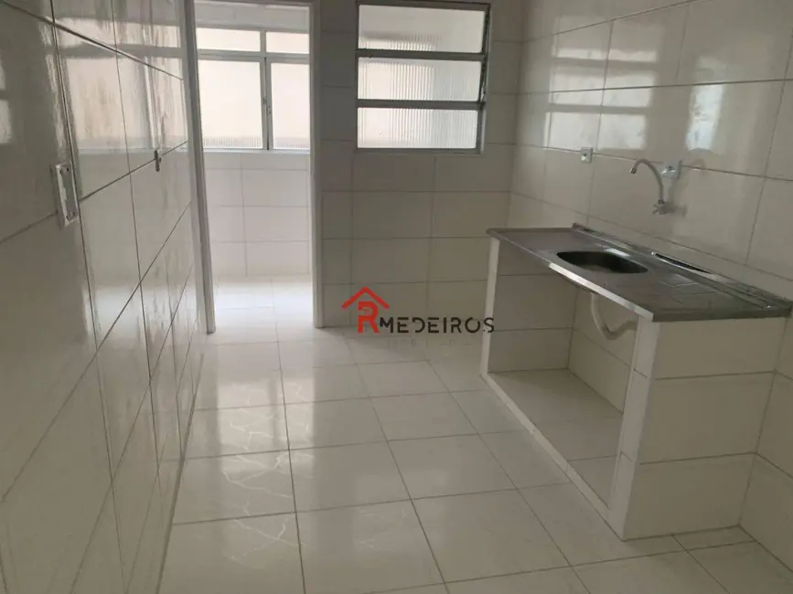 Apartamento com 3 quartos à venda, 100m2 em Tupi, Praia Grande - SP - imagem 8 Foto 8 de Apartamento com 3 quartos à venda, 100m2 em Tupi, Praia Grande - SP