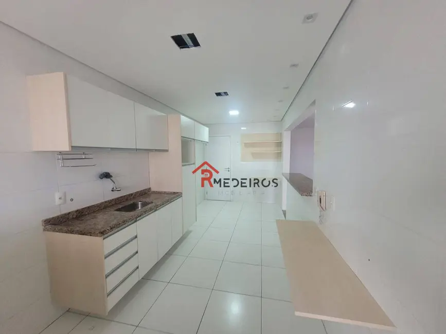 Foto 9 de Apartamento com 3 quartos à venda, 160m2 em Tupi, Praia Grande - SP