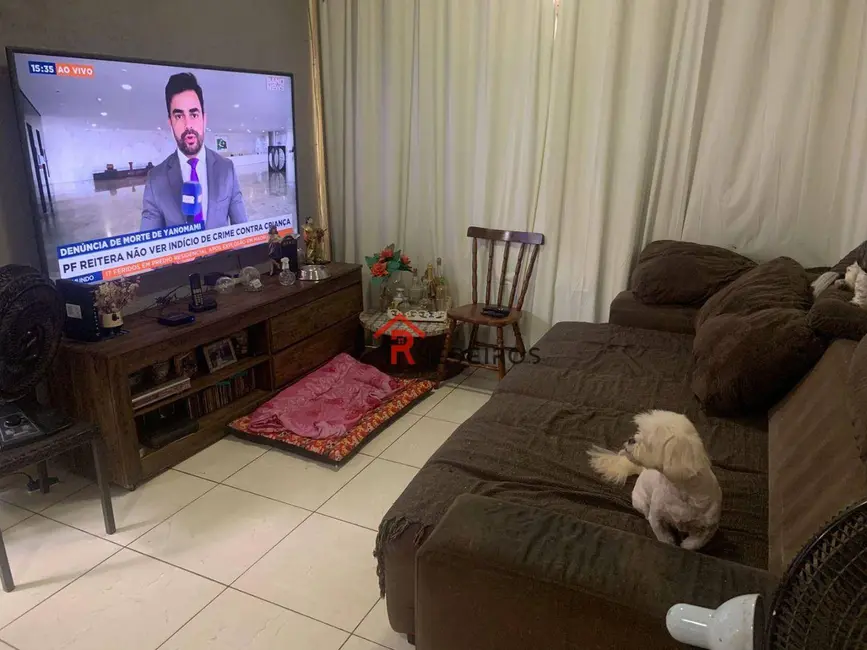 Foto 4 de Casa com 3 quartos à venda, 90m2 em Aviação, Praia Grande - SP