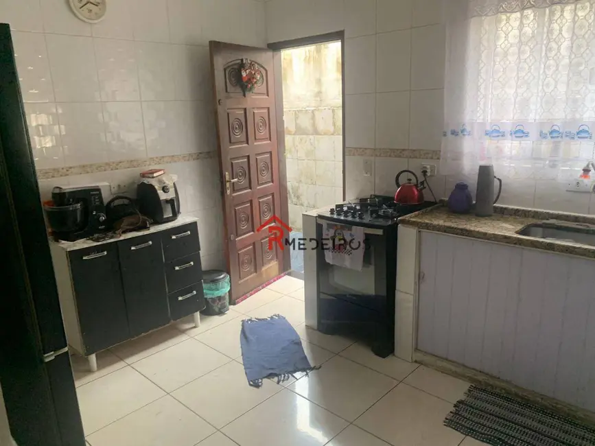 Foto 6 de Casa com 3 quartos à venda, 90m2 em Aviação, Praia Grande - SP