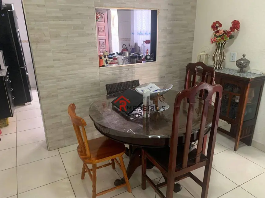 Foto 3 de Casa com 3 quartos à venda, 90m2 em Aviação, Praia Grande - SP