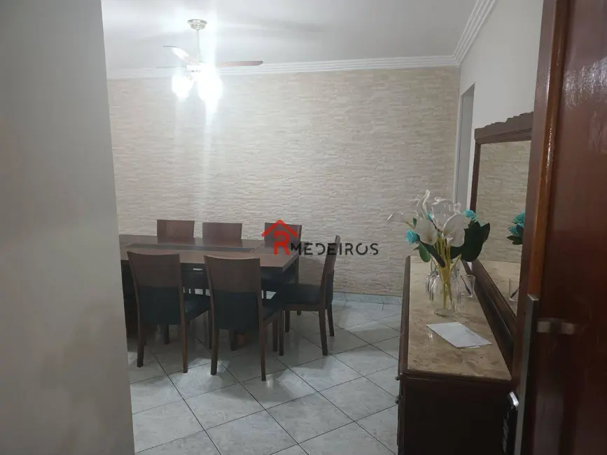 Foto 5 de Apartamento com 3 quartos à venda, 143m2 em Tupi, Praia Grande - SP
