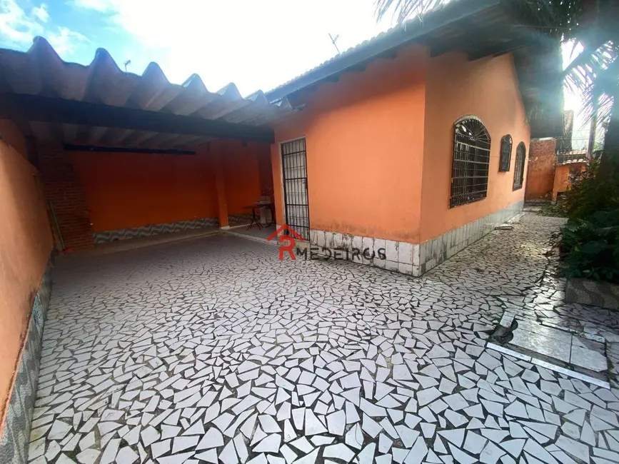 Casa com 2 quartos à venda, 118m2 em Caiçara, Praia Grande - SP - imagem 3 Foto 3 de Casa com 2 quartos à venda, 118m2 em Caiçara, Praia Grande - SP