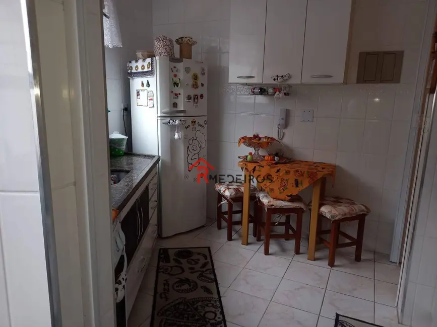 Apartamento com 2 quartos à venda, 100m2 em Praia Grande - SP - imagem 9 Foto 9 de Apartamento com 2 quartos à venda, 100m2 em Praia Grande - SP