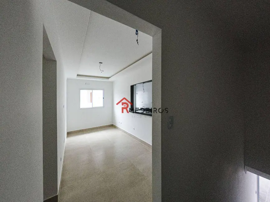 Foto 4 de Casa de Condomínio com 2 quartos à venda, 70m2 em Mirim, Praia Grande - SP