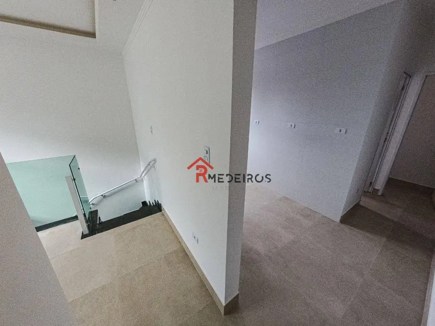 Foto 9 de Casa de Condomínio com 2 quartos à venda, 60m2 em Mirim, Praia Grande - SP