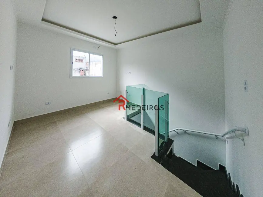 Foto 6 de Casa de Condomínio com 2 quartos à venda, 60m2 em Mirim, Praia Grande - SP