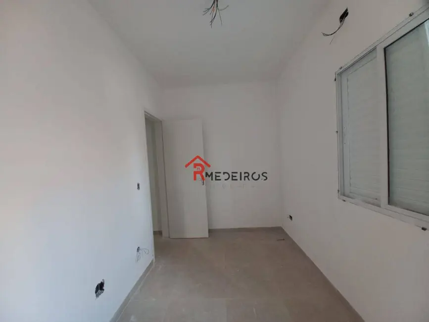 Foto 9 de Casa de Condomínio com 2 quartos à venda, 74m2 em Aviação, Praia Grande - SP