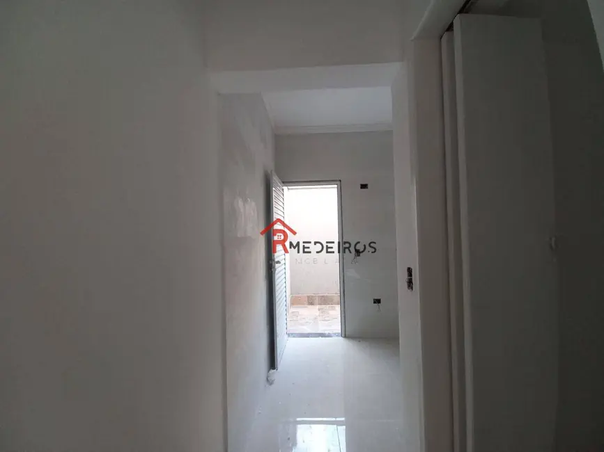 Foto 3 de Casa de Condomínio com 2 quartos à venda, 74m2 em Aviação, Praia Grande - SP