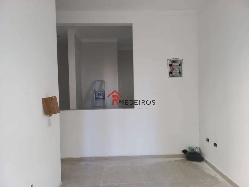 Foto 2 de Casa de Condomínio com 2 quartos à venda, 74m2 em Aviação, Praia Grande - SP