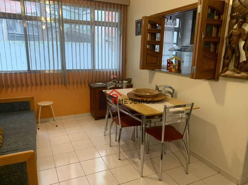 Foto 3 de Kitnet com 1 quarto à venda, 40m2 em Aviação, Praia Grande - SP