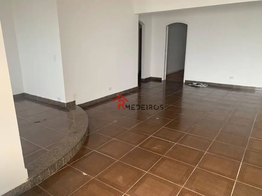 Apartamento com 3 quartos à venda, 230m2 em Canto do Forte, Praia Grande - SP - imagem 6 Foto 6 de Apartamento com 3 quartos à venda, 230m2 em Canto do Forte, Praia Grande - SP
