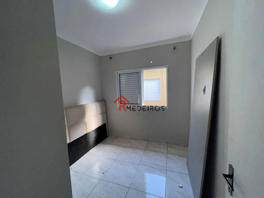 Casa de Condomínio com 2 quartos à venda, 100m2 em Praia Grande - SP - imagem 8 Foto 8 de Casa de Condomínio com 2 quartos à venda, 100m2 em Praia Grande - SP