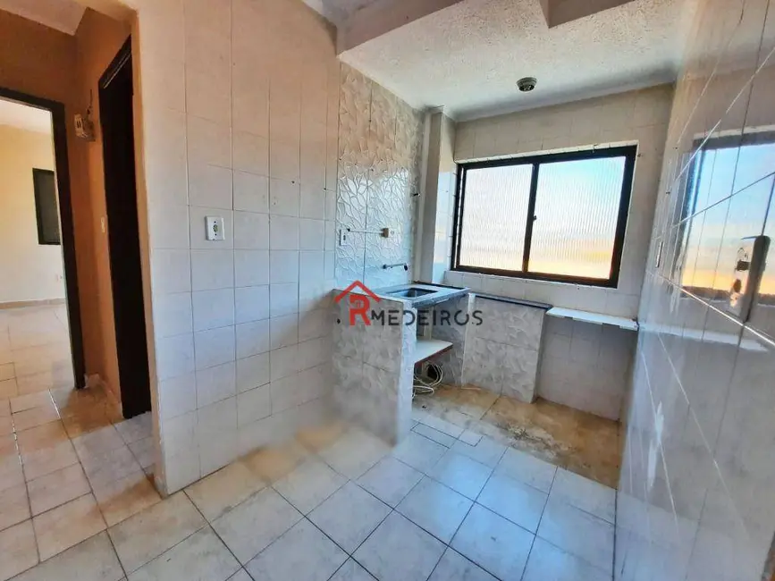 Foto 7 de Apartamento com 1 quarto à venda, 50m2 em Tupi, Praia Grande - SP