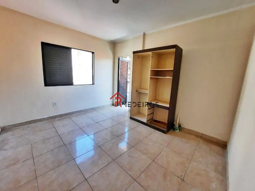 Foto 4 de Apartamento com 1 quarto à venda, 50m2 em Tupi, Praia Grande - SP