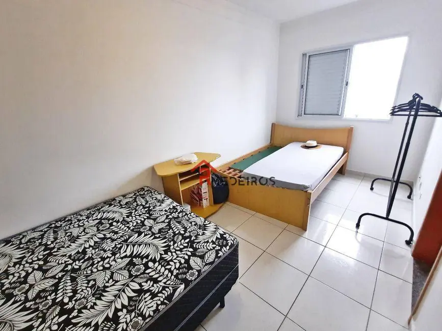 Apartamento com 2 quartos à venda, 85m2 em Aviação, Praia Grande - SP - imagem 8 Foto 8 de Apartamento com 2 quartos à venda, 85m2 em Aviação, Praia Grande - SP