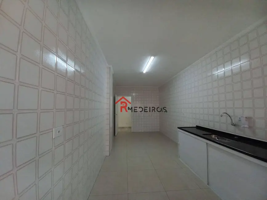 Apartamento com 2 quartos à venda, 110m2 em Tupi, Praia Grande - SP - imagem 8 Foto 8 de Apartamento com 2 quartos à venda, 110m2 em Tupi, Praia Grande - SP