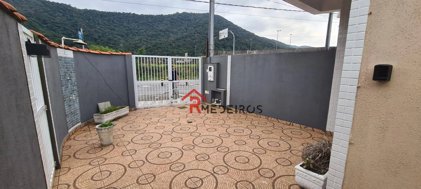 Foto 4 de Sobrado com 2 quartos à venda, 120m2 em Solemar, Praia Grande - SP