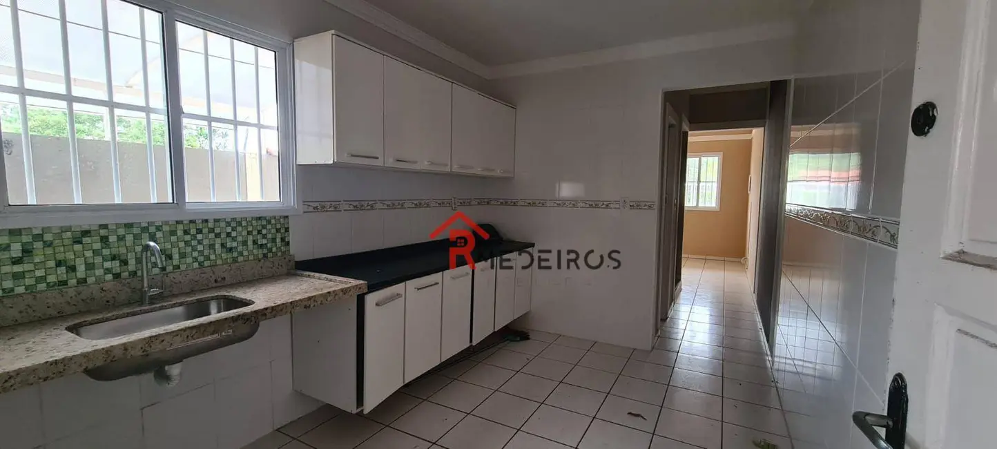 Foto 9 de Sobrado com 2 quartos à venda, 120m2 em Solemar, Praia Grande - SP