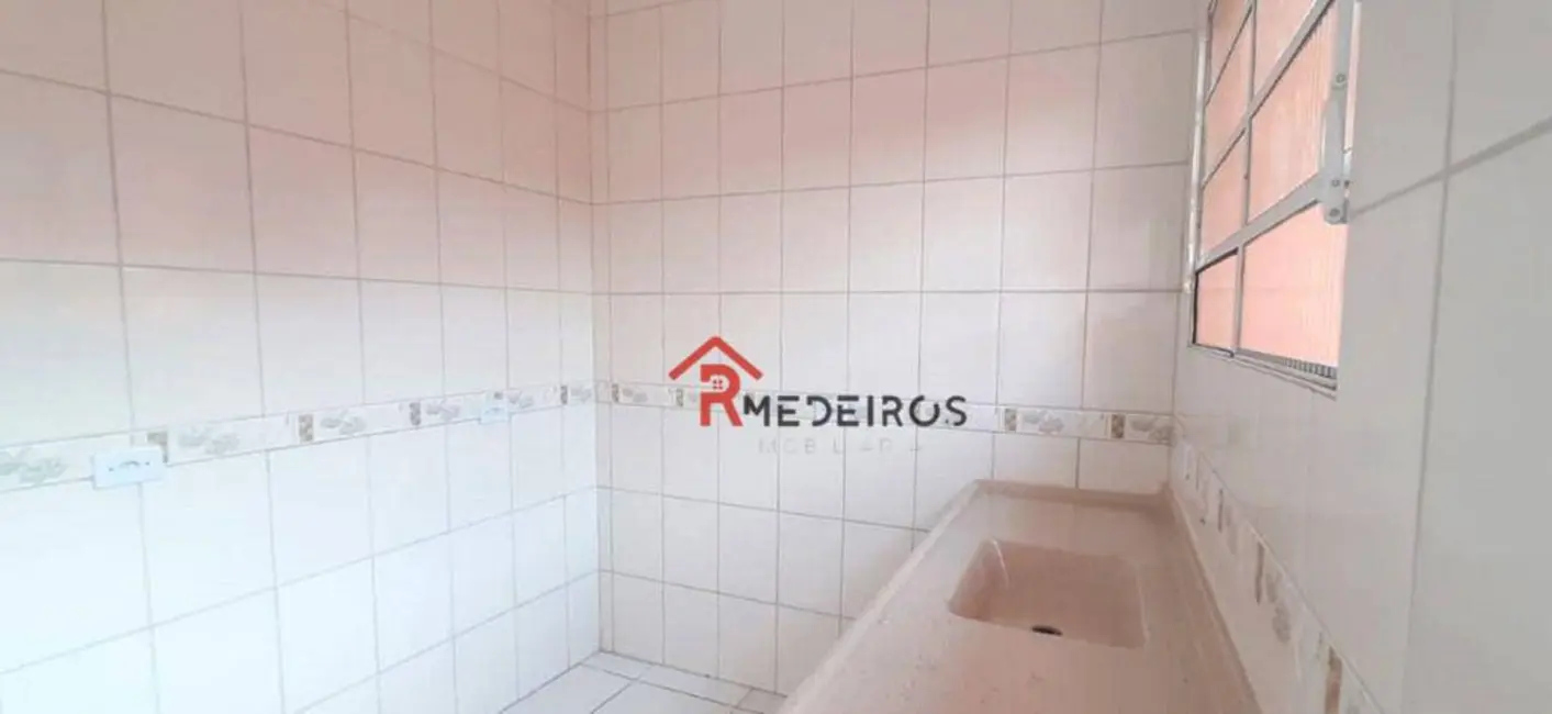 Foto 6 de Sobrado com 2 quartos à venda, 90m2 em Vila Sônia, Praia Grande - SP