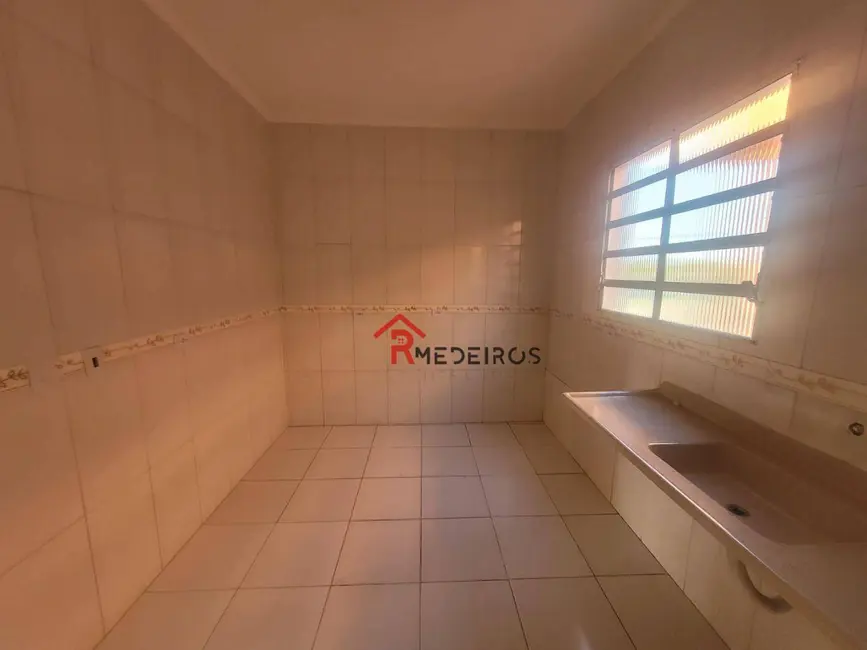 Foto 7 de Casa de Condomínio com 2 quartos à venda, 85m2 em Vila Sônia, Praia Grande - SP