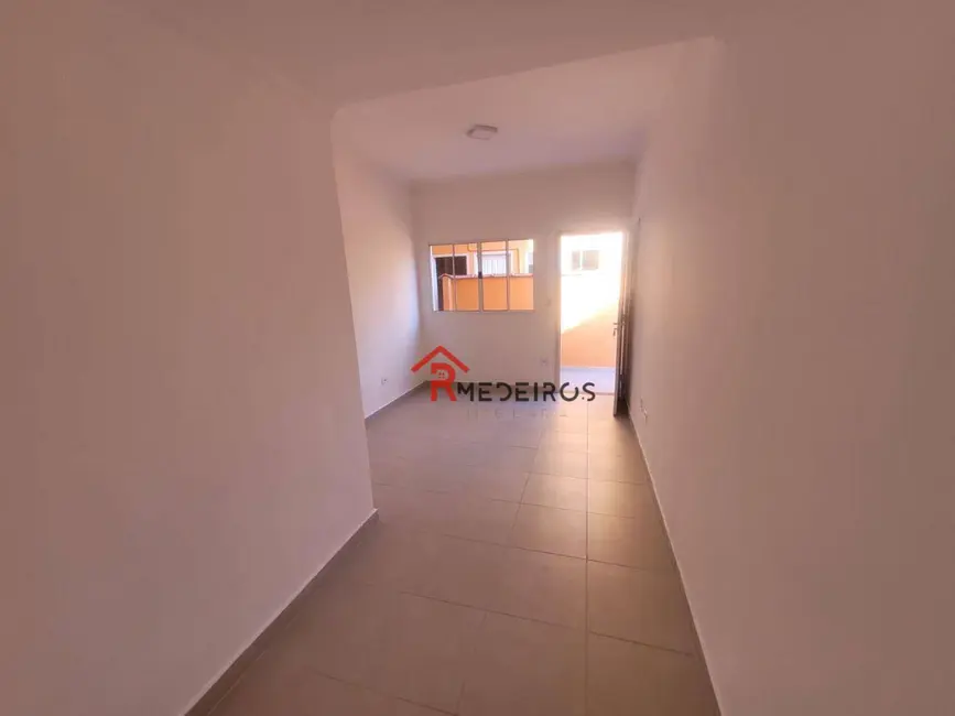Foto 3 de Sobrado com 2 quartos à venda, 90m2 em Vila Sônia, Praia Grande - SP