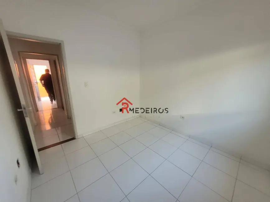 Foto 6 de Sobrado com 2 quartos à venda, 80m2 em Vila Sônia, Praia Grande - SP