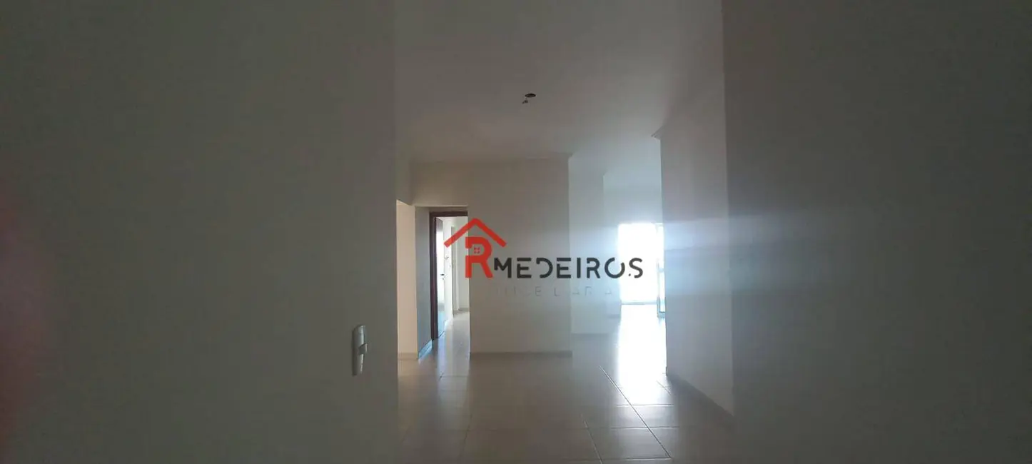 Foto 3 de Apartamento com 3 quartos à venda, 126m2 em Tupi, Praia Grande - SP