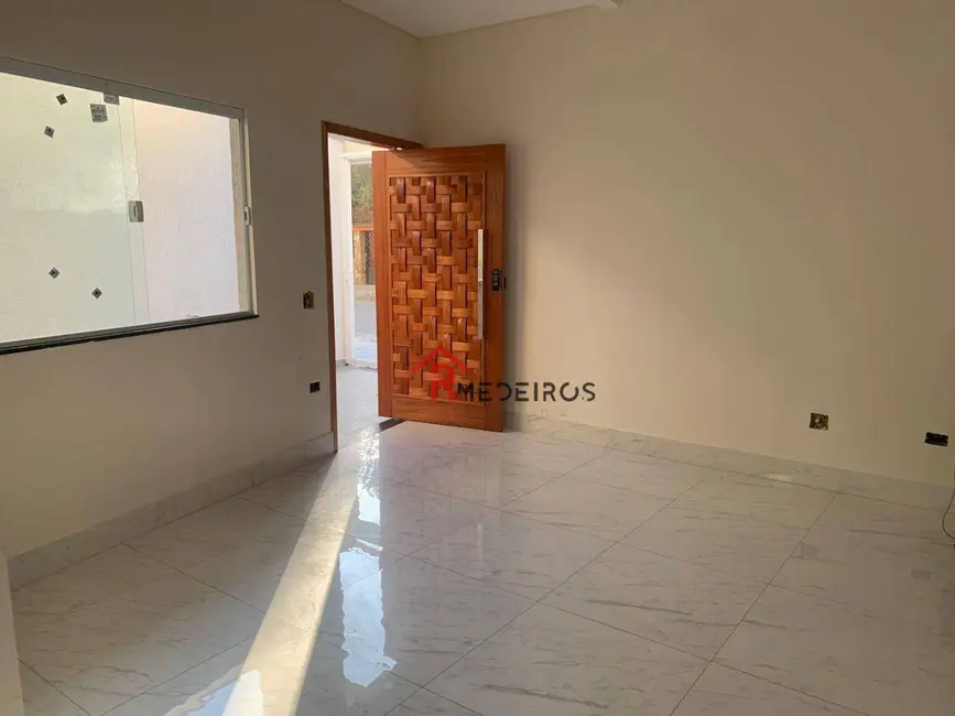 Sobrado com 3 quartos à venda, 110m2 em Aviação, Praia Grande - SP - imagem 6 Foto 6 de Sobrado com 3 quartos à venda, 110m2 em Aviação, Praia Grande - SP