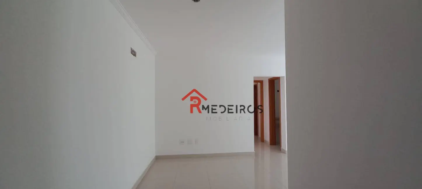 Apartamento com 2 quartos à venda, 95m2 em Guilhermina, Praia Grande - SP - imagem 3 Foto 3 de Apartamento com 2 quartos à venda, 95m2 em Guilhermina, Praia Grande - SP