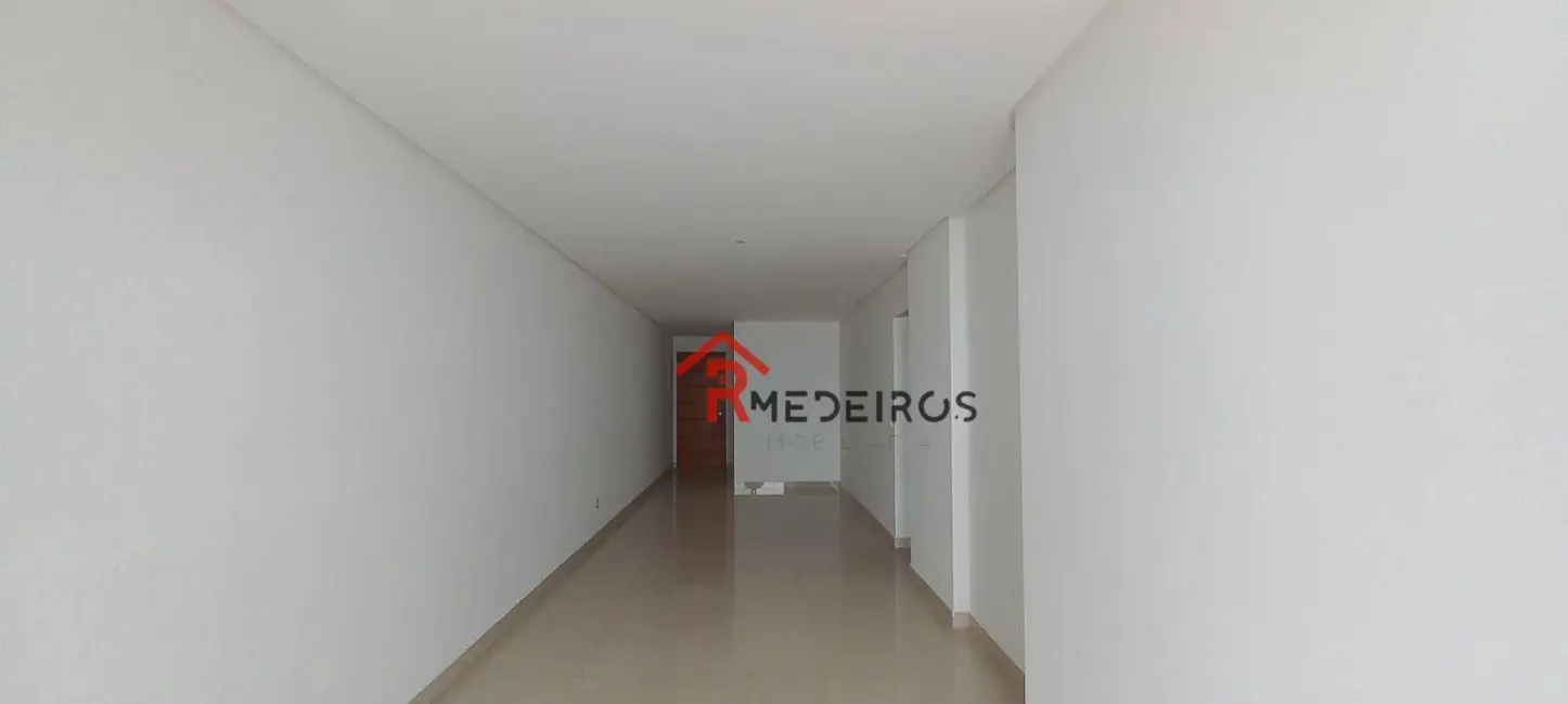 Apartamento com 3 quartos à venda, 135m2 em Guilhermina, Praia Grande - SP - imagem 4 Foto 4 de Apartamento com 3 quartos à venda, 135m2 em Guilhermina, Praia Grande - SP
