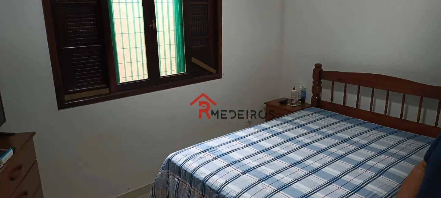 Foto 7 de Casa com 3 quartos à venda, 130m2 em Praia Grande - SP