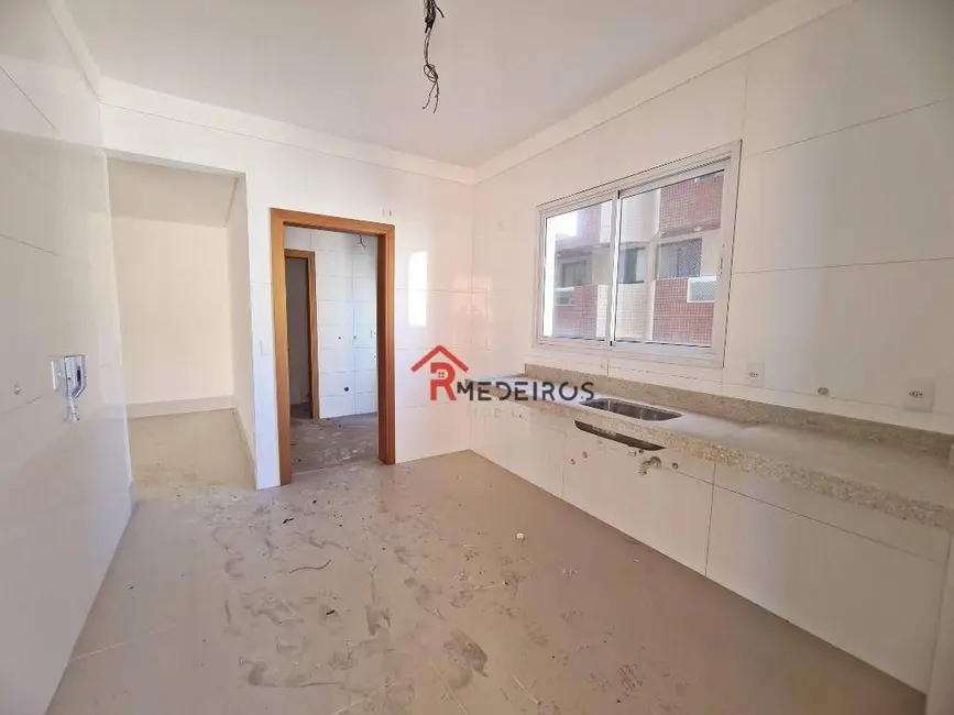 Apartamento com 3 quartos à venda, 170m2 em Canto do Forte, Praia Grande - SP - imagem 7 Foto 7 de Apartamento com 3 quartos à venda, 170m2 em Canto do Forte, Praia Grande - SP