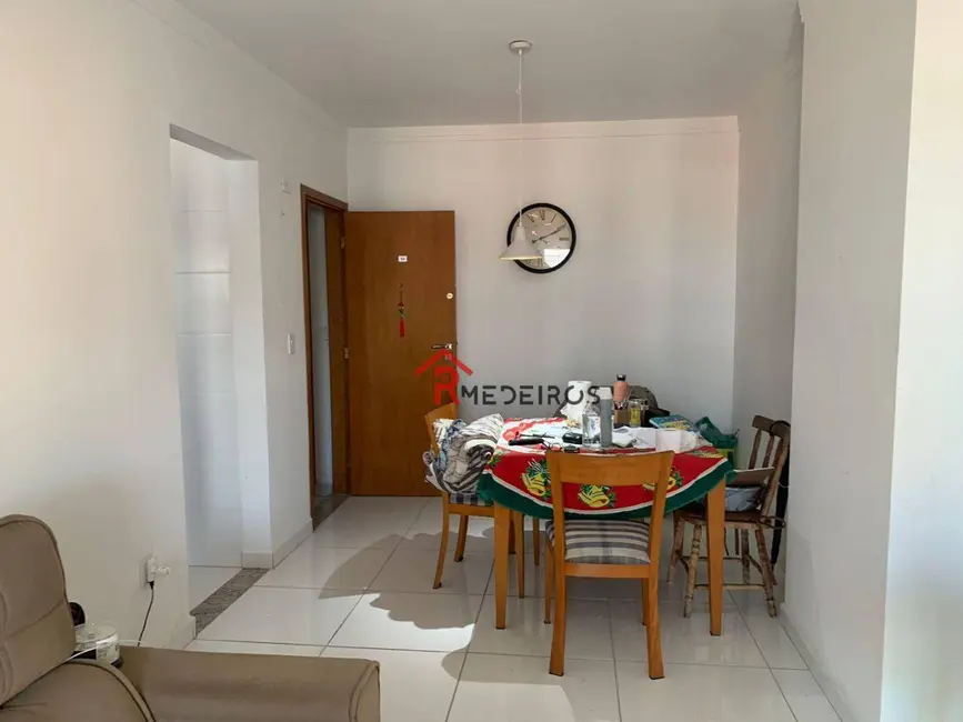 Foto 2 de Apartamento com 2 quartos à venda, 100m2 em Tupi, Praia Grande - SP